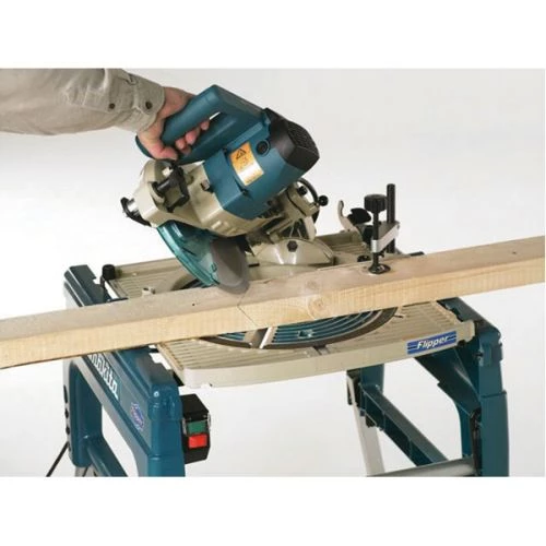 Scie sur table à coupe d'onglet réversible 1650W Makita LF1000 + accesoires – Image 5